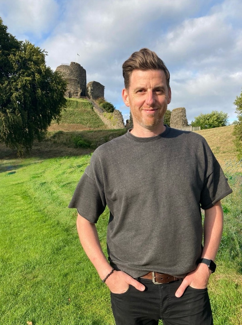 Stu Perry, Therapeutic Coach specialising in burnout and chronic fatigue recovery